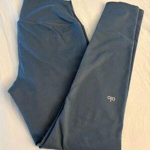 Alo Yoga Air Brush Leggings Blue Leggings